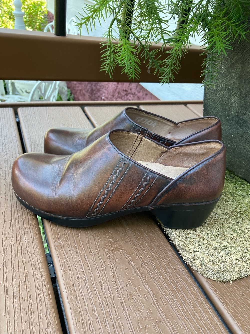 Dansko size 39(8.5-9) Sienna brown leather slip on clogs